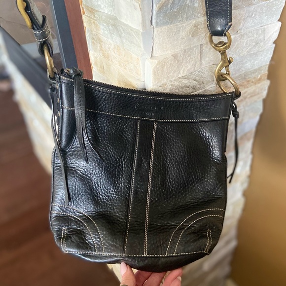 SOLD Vintage Coach Crossbody Purse - Picture 1 of 6